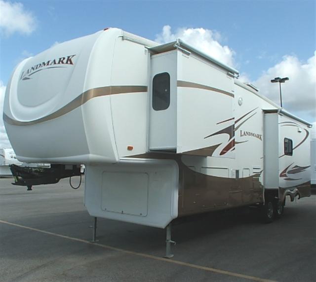 Used 2007 Heartland Landmark SHENANDOAH Fifth Wheel For Sale